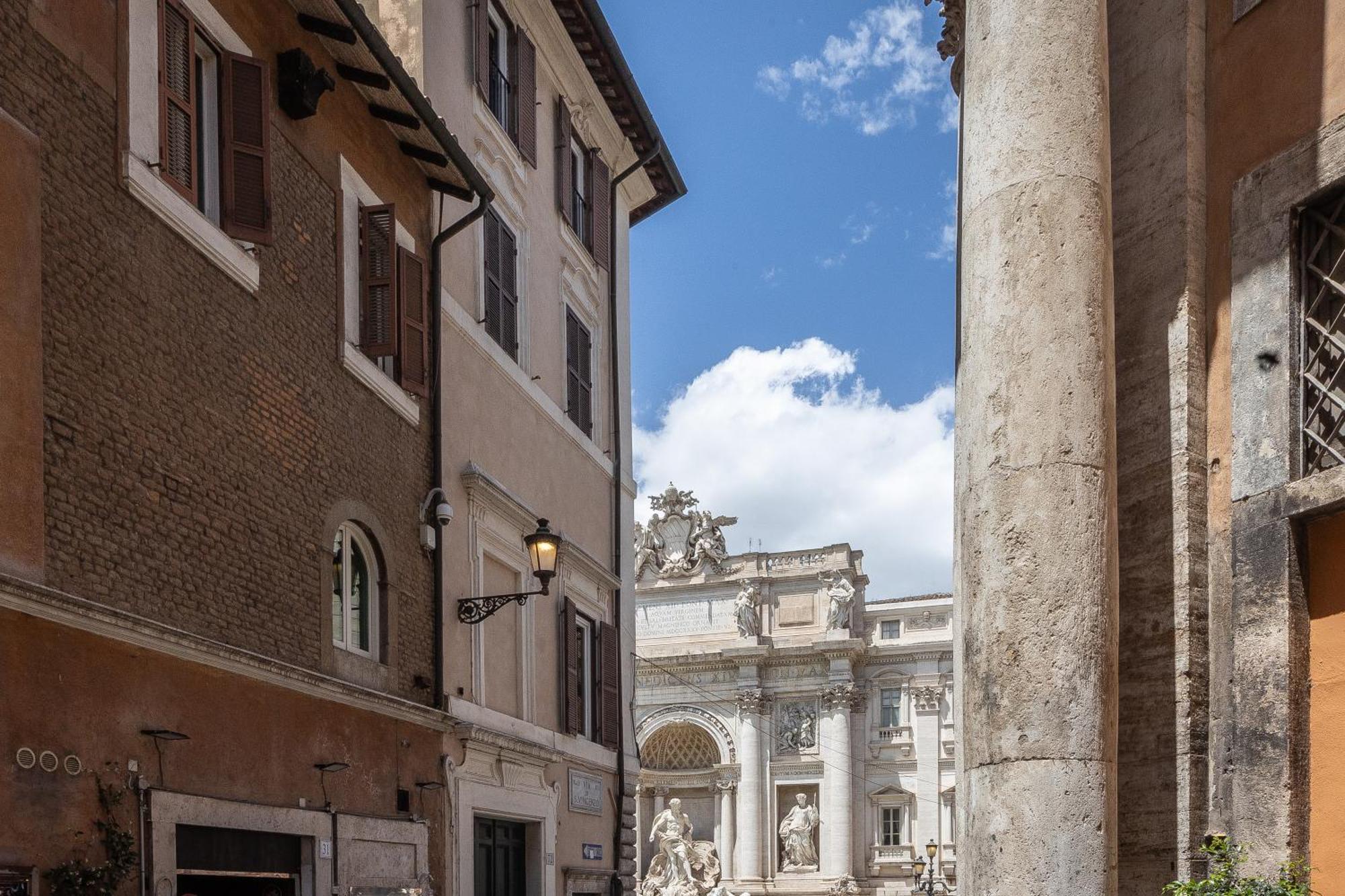 Luxury Suite Trevi Rzym Zewnętrze zdjęcie